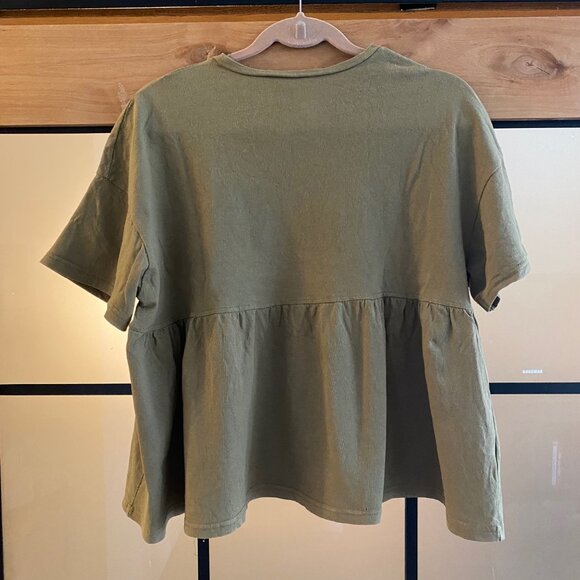 Goodnight Macaroon Loulou Short Sleeve Tee - Picture 5 of 5